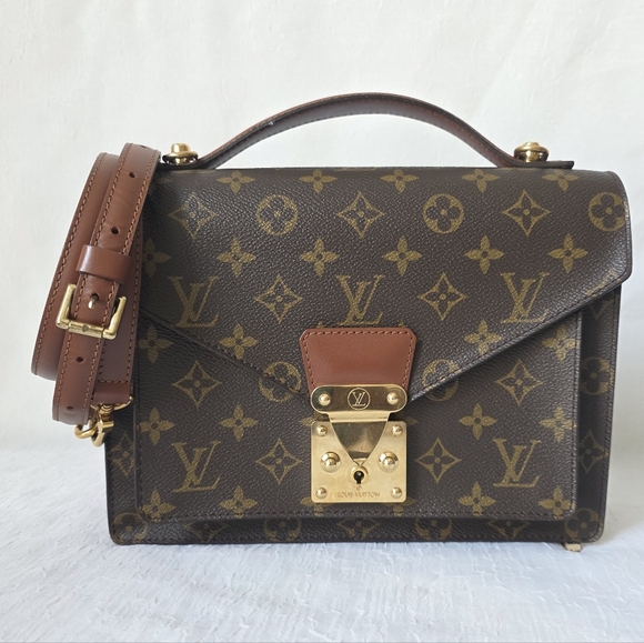 Louis Vuitton Handbags - Auth Louis Vuitton Monogram Monceau 28 Crossbody Bag